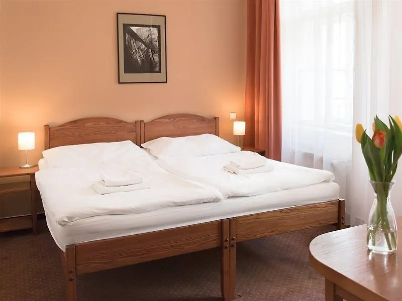 ***  Hotel Karlin Прага Чехия