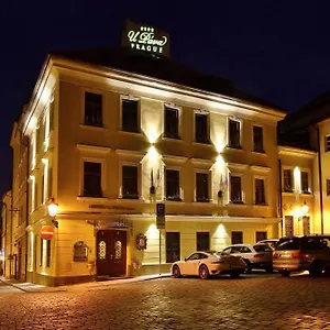 Hotell U Pava